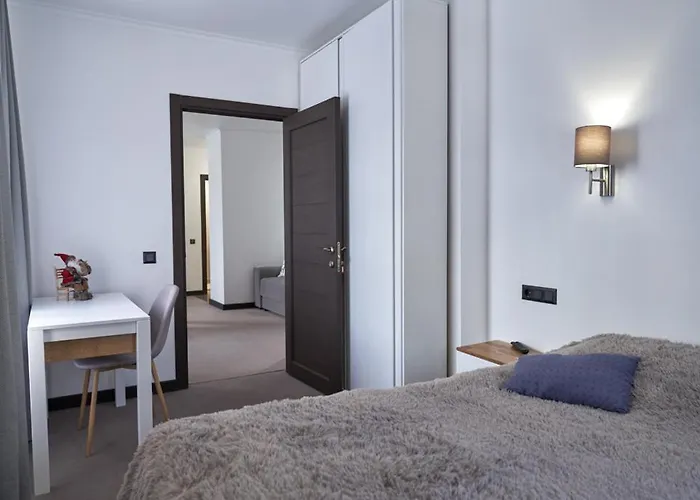 Gor Aparthotel
